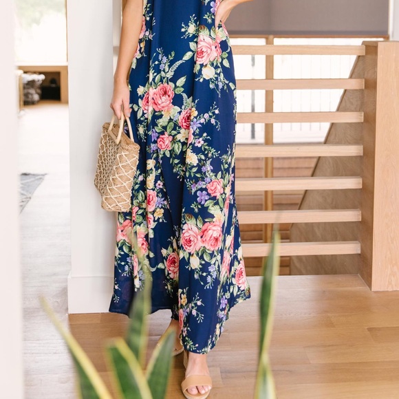 Navy Floral Dress - Picture 2 of 3